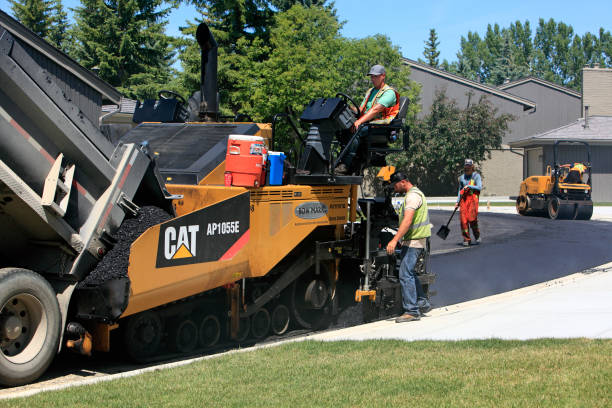 Best Driveway Pavers Near Me  in Delavan Lake, WI